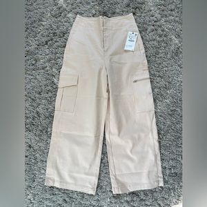 Zara Woman Wide Leg Cargo Pants | Adjustable snap hem | Size S | Small